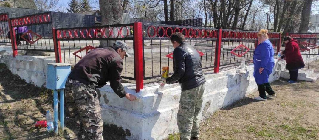 Субботник — это общее дело, когда нужно позаботиться о местах, хранящих память о героическом прошлом.