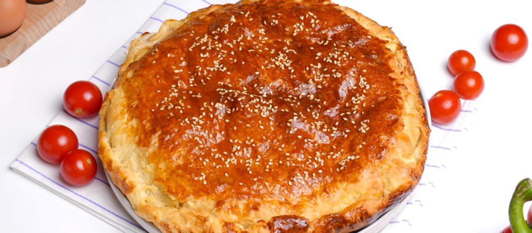 Слоеный пирог с фаршем и картошкой
