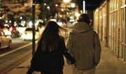 Гуляющих после 23:00 детей могут забрать в отделение милиции – что нужно знать родителям
