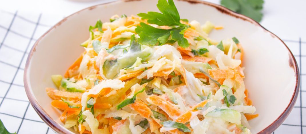 Салат из редьки и моркови с майонезом