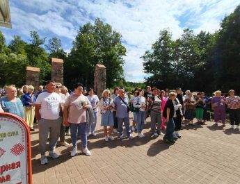 КАК ПРОФСОЮЗ «УРОЖАЙНОГО» ОРГАНИЗОВАЛ ПУТЕШЕСТВИЕ В «СУЛУ»