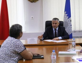 Сегодня председатель Гомельского облисполкома Иван Крупко работает в Лоевском районе.