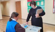 В Лоевском райисполкоме прошел День подписчика, в ходе которого желающие оформили подписку на периодические издания на третий квартал 2026 года.