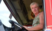 За его плечами — тысячи километров полей и просёлочных дорог