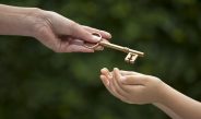 Может ли ребенок унаследовать квартиру, машину или деньги на счете?