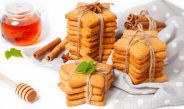Имбирное печенье с корицей и медом: тонкое и хрустящее снаружи